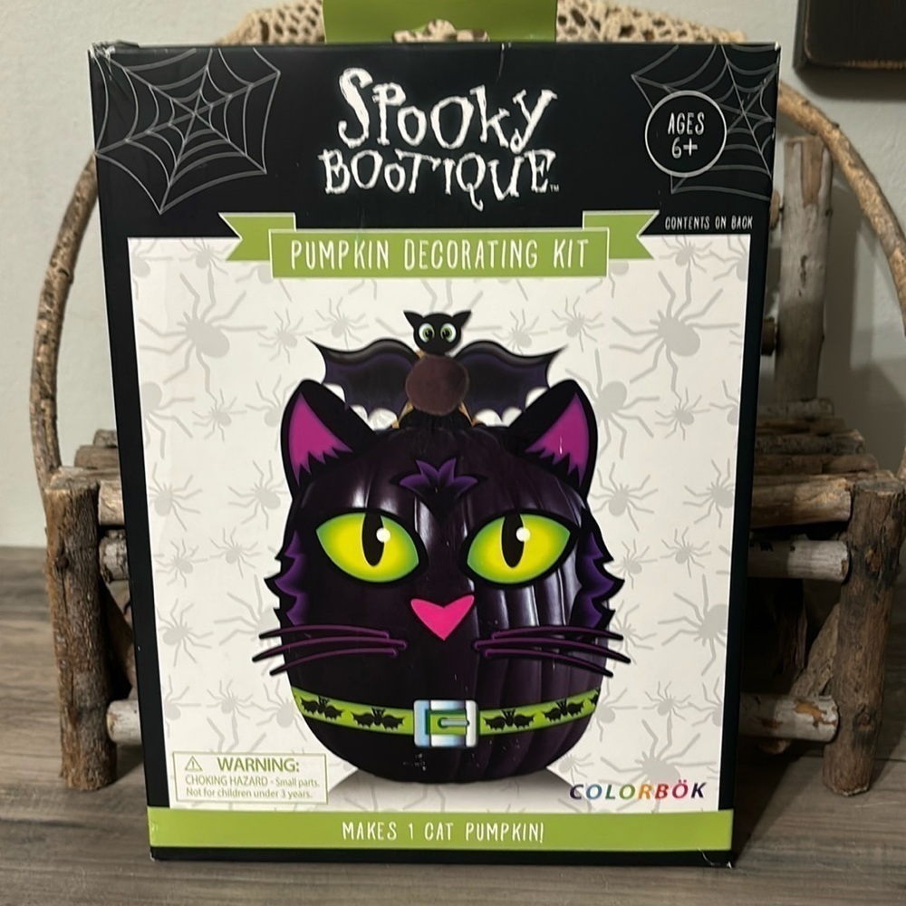 NIB SPOOKY BOOTIQUE BLACK CAT & BAT PUMPKIN DECORATING CRAFT KIT